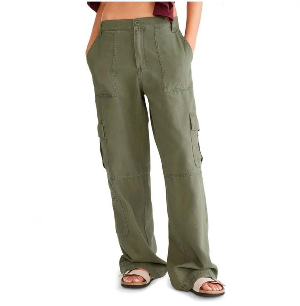 Aéropostale Women's Mid Rise Straight Leg Utility Cargo Pant